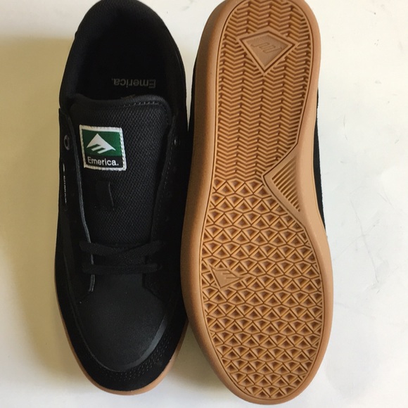 Skateshoes - Picture 2 of 5